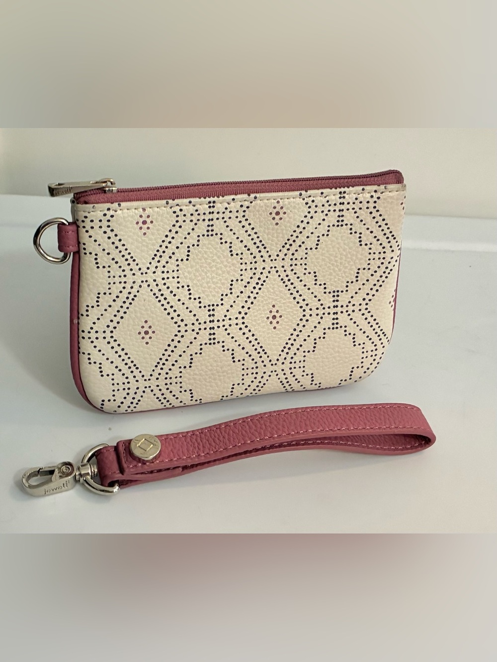 Women's Pink Wristlet Pouch - Stylish Everyday Carry